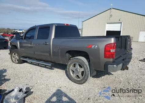2013 Chevrolet Silverado K2500 Heavy Duty Ltz from USA, damaged, VIN 1GC1KYE87DF199577